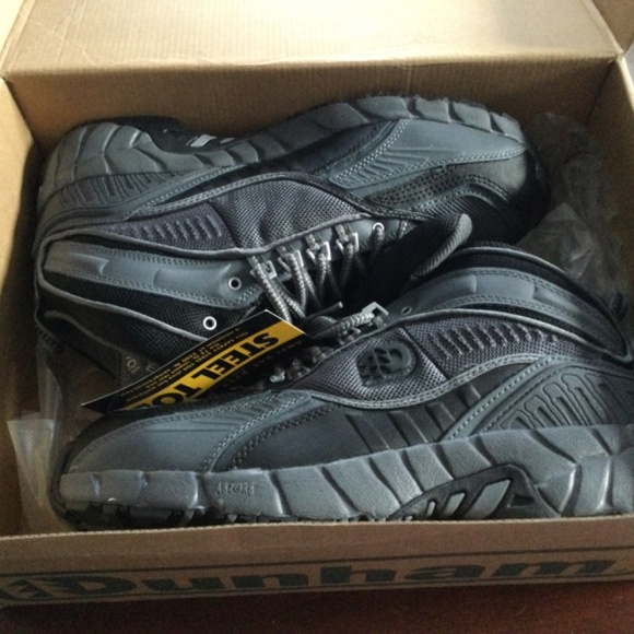 New In Box…Men’s Dunham Steel Toe Hiking Boots main image 12